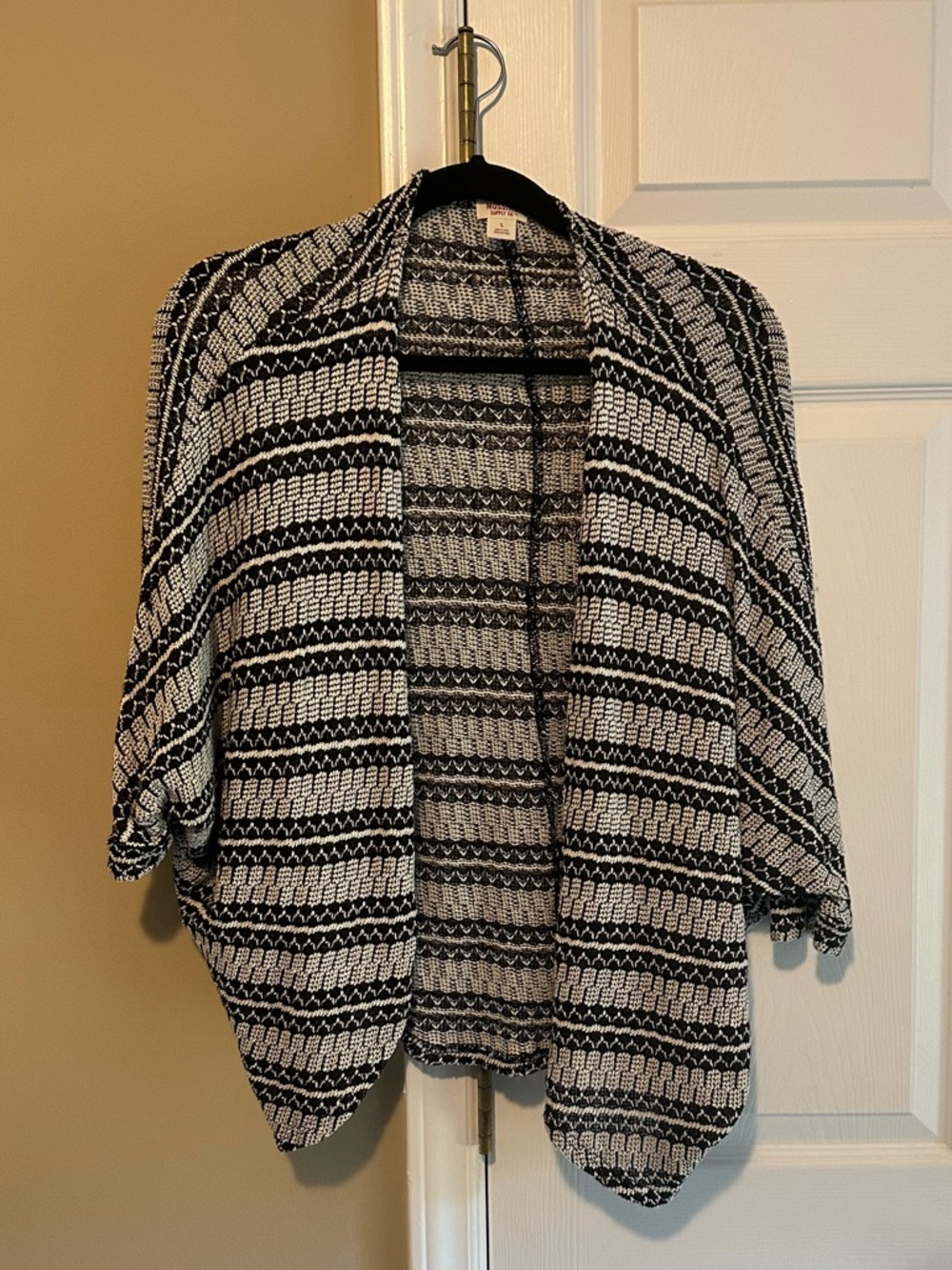 Mossimo Knit Tribal Print Kimono